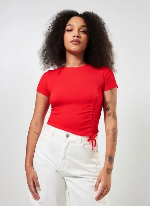 blusa cropped com franzidinho blusa cropped com franzidinho