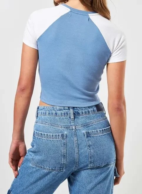 blusa cropped raglan azul college blusa cropped raglan azul college