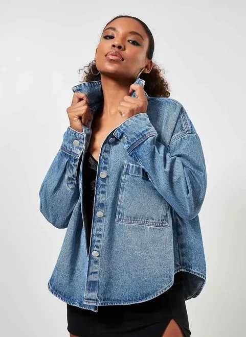 camisa overshirt jeans com bolso camisa overshirt jeans com bolso