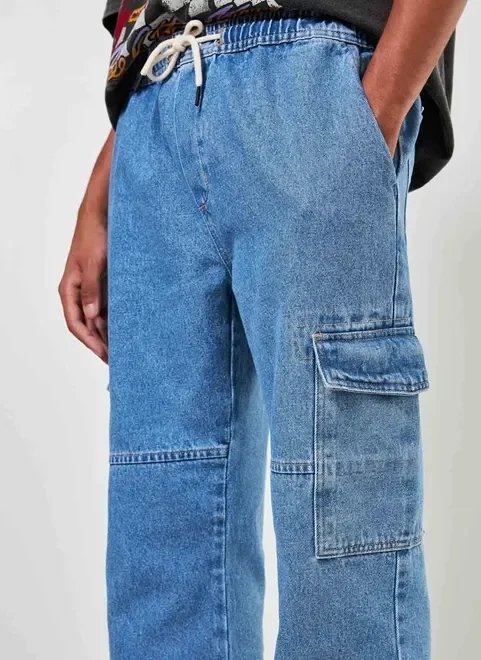 calça jeans reta cargo com elástico calça jeans reta cargo com elástico