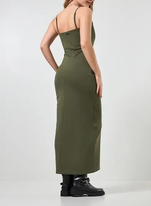 vestido midi com fenda e franzido vestido midi com fenda e franzido