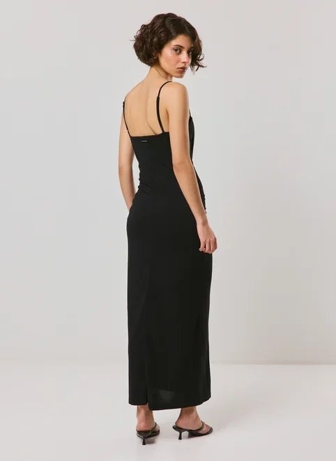 vestido midi com fenda e franzido vestido midi com fenda e franzido