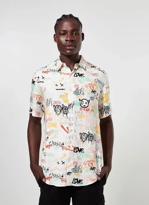camisa off-white grafites coloridos camisa off-white grafites coloridos