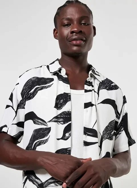 camisa off-white floral preto camisa off-white floral preto