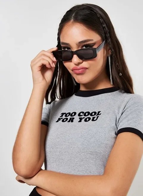 blusa cropped too cool blusa cropped too cool