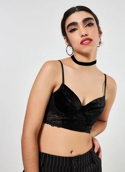 sutiã em veludo com renda sutiã em veludo com renda