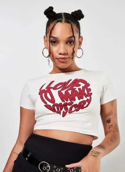 blusa cropped make boys cry blusa cropped make boys cry