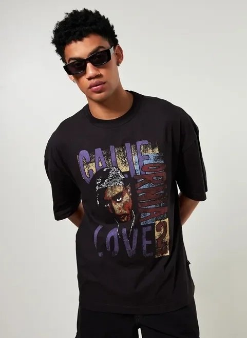camiseta oversized estonada tupac camiseta oversized estonada tupac