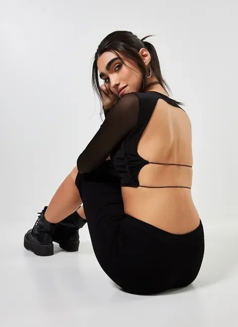 cropped de tule com costas abertas cropped de tule com costas abertas