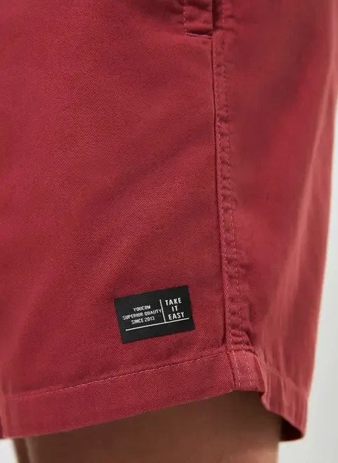 bermuda short em sarja vinho bermuda short em sarja vinho