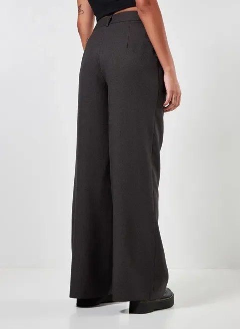 calça de alfaiataria cinza chumbo calça de alfaiataria cinza chumbo