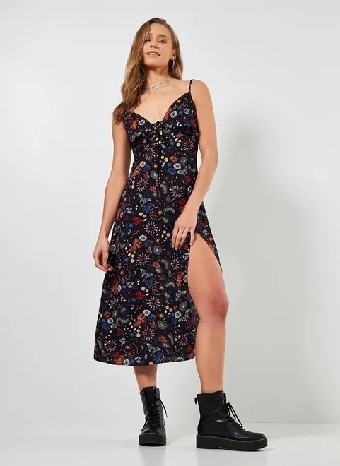 vestido midi com fenda e estampa mística vestido midi com fenda e estampa mística