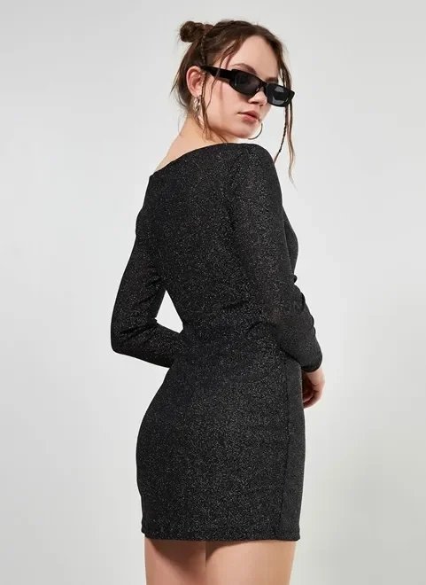 vestido de manga longa brilhoso vestido de manga longa brilhoso