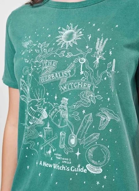camiseta mística verde com strass camiseta mística verde com strass