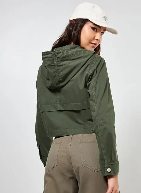 jaqueta utilitária em sarja verde militar jaqueta utilitária em sarja verde militar