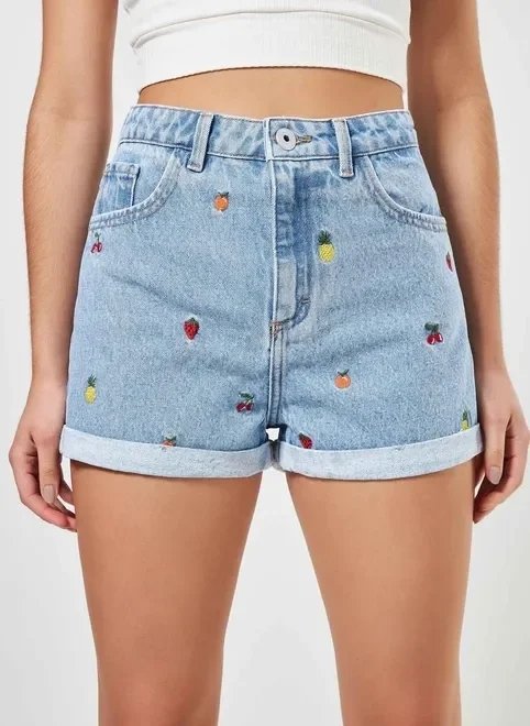 short mom jeans bordado frutinhas short mom jeans bordado frutinhas
