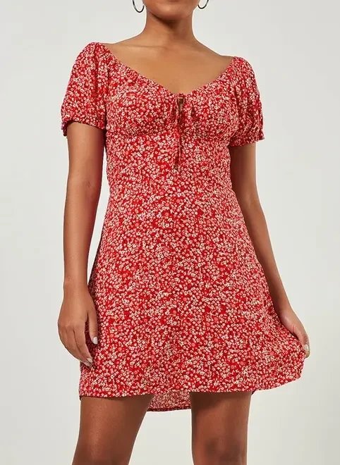 vestido macaquinho romântico vermelho vestido macaquinho romântico vermelho