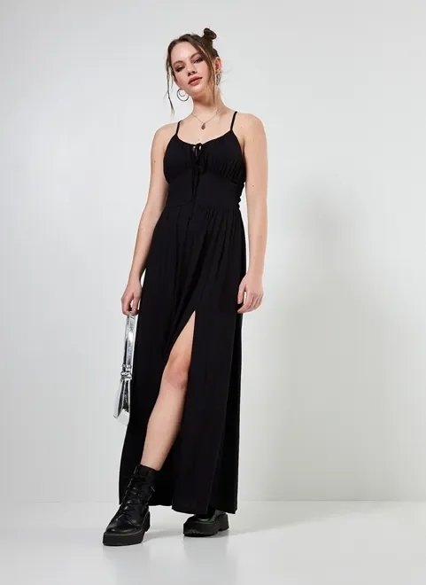 vestido longo preto romântico com fenda vestido longo preto romântico com fenda
