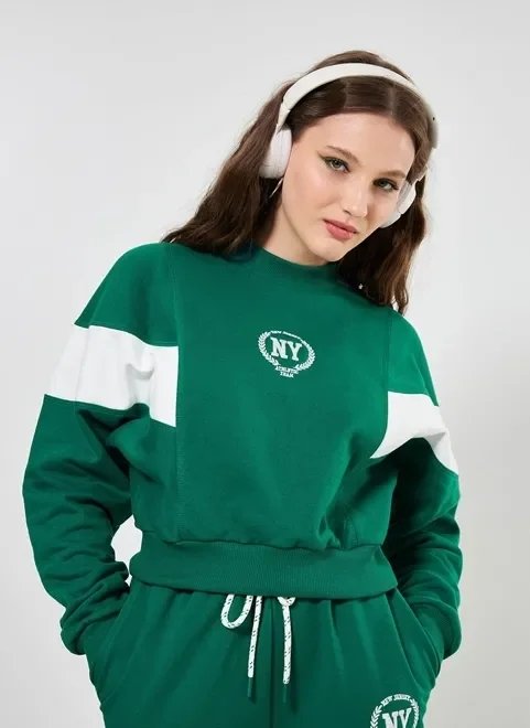 moletom verde college moletom verde college