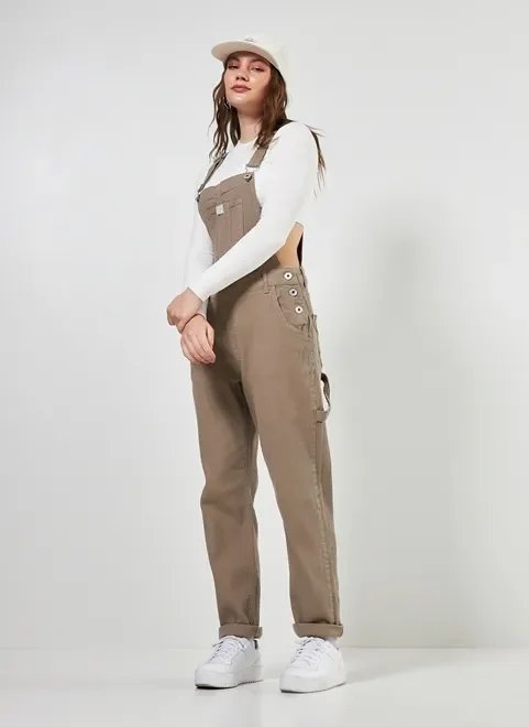 macacão em sarja canelada macacão em sarja canelada