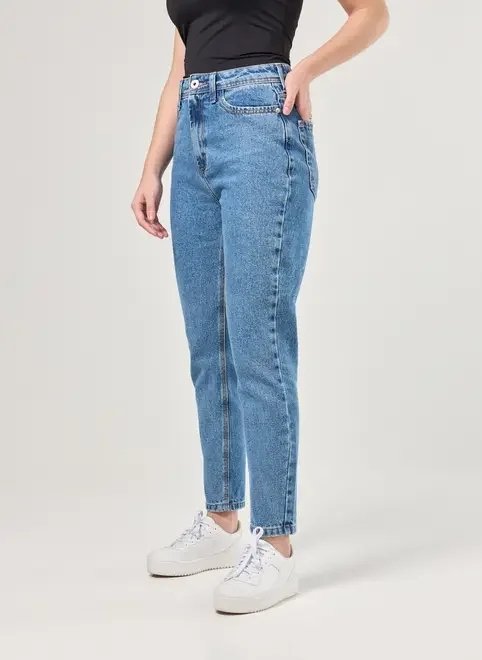 calça mom jeans de cintura alta calça mom jeans de cintura alta