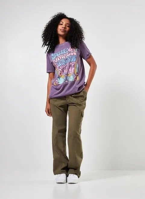 camiseta estonada roxa estampa colorida camiseta estonada roxa estampa colorida