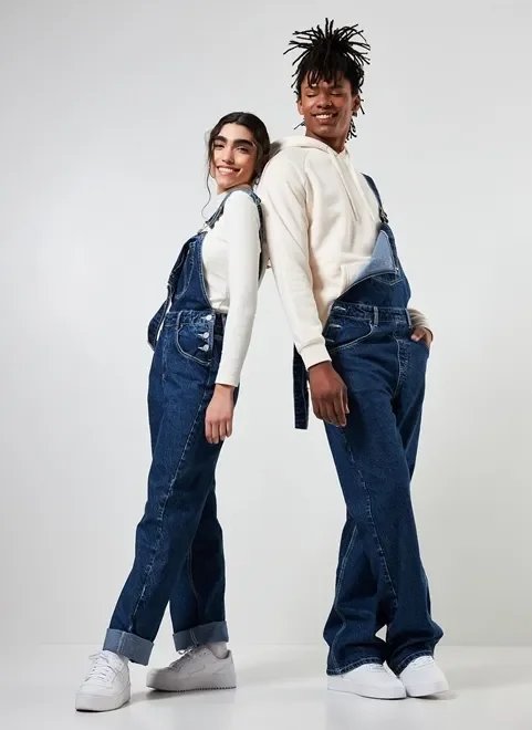 macacão em jeans circular macacão em jeans circular