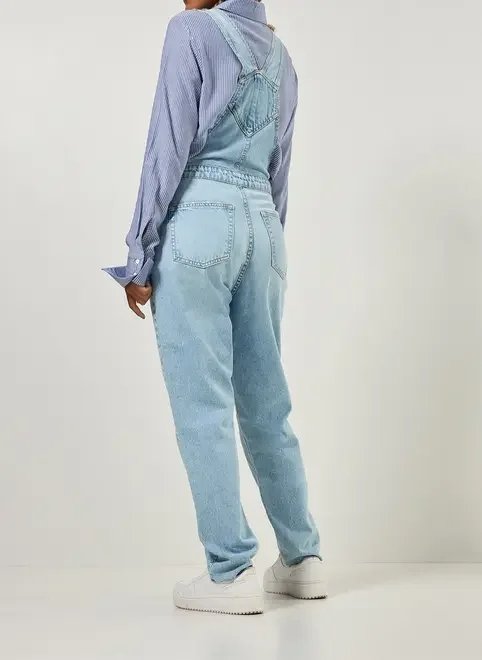 macacão jeans claro macacão jeans claro