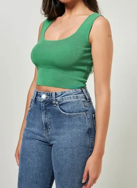 cropped em tricô com alças retas cropped em tricô com alças retas