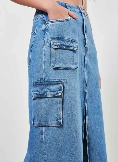 saia jeans midi com fenda cargo saia jeans midi com fenda cargo
