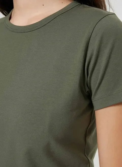 blusa básica de manga curta blusa básica de manga curta