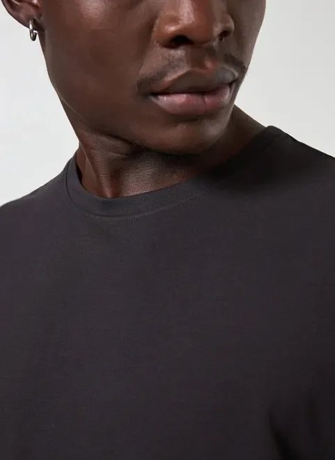 camiseta básica modelagem box camiseta básica modelagem box