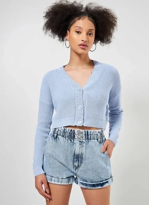 cardigan cropped azul claro cardigan cropped azul claro