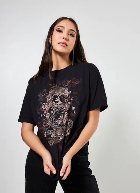 camiseta oversized preta dragão camiseta oversized preta dragão