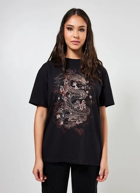 camiseta oversized preta dragão camiseta oversized preta dragão