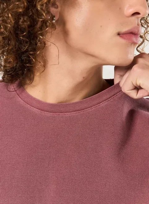 camiseta manga curta estonada com textura camiseta manga curta estonada com textura