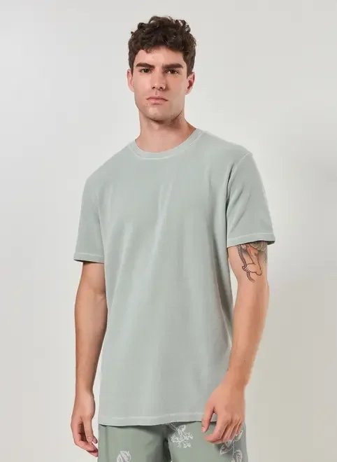 camiseta manga curta estonada com textura camiseta manga curta estonada com textura