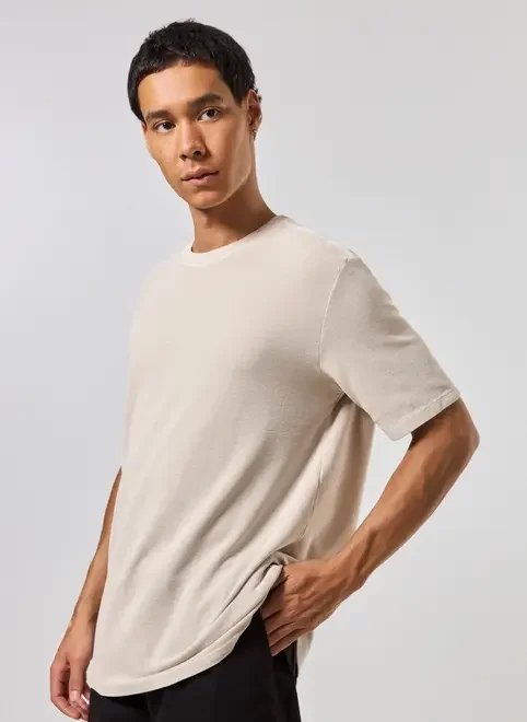 camiseta manga curta estonada com textura camiseta manga curta estonada com textura