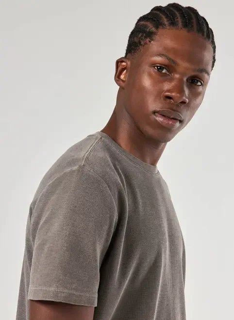 camiseta manga curta estonada com textura camiseta manga curta estonada com textura