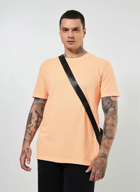 camiseta estonada com textura camiseta estonada com textura
