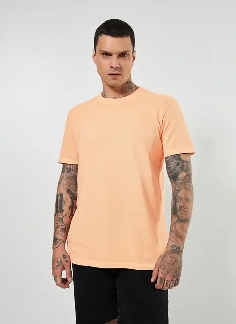 camiseta estonada com textura camiseta estonada com textura
