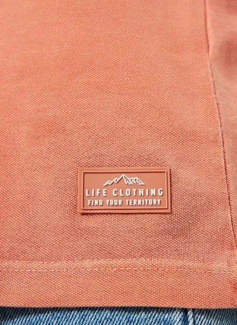 regata estonada com textura regata estonada com textura