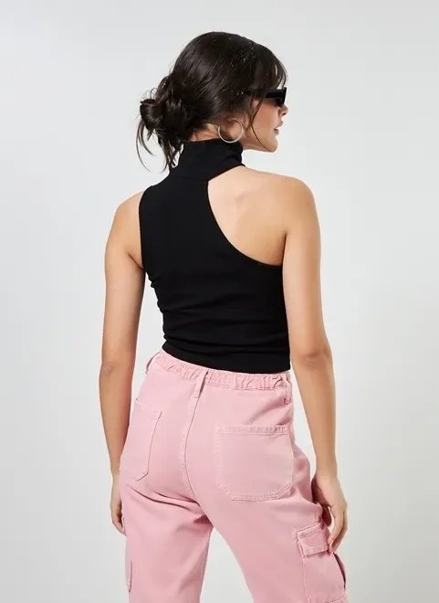 regata cut out com golinha e brilho regata cut out com golinha e brilho