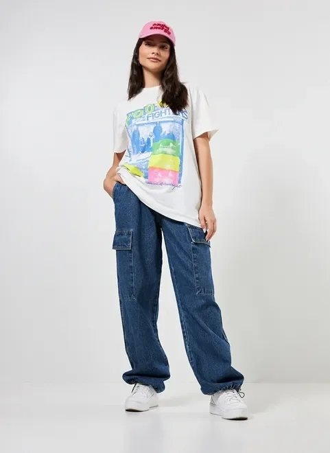 camiseta super oversized foo fighters camiseta super oversized foo fighters