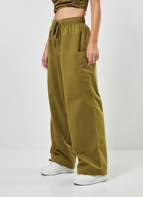 calça cargo parachute verde oliva calça cargo parachute verde oliva