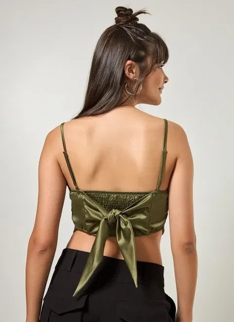 cropped lenço em cetim cropped lenço em cetim