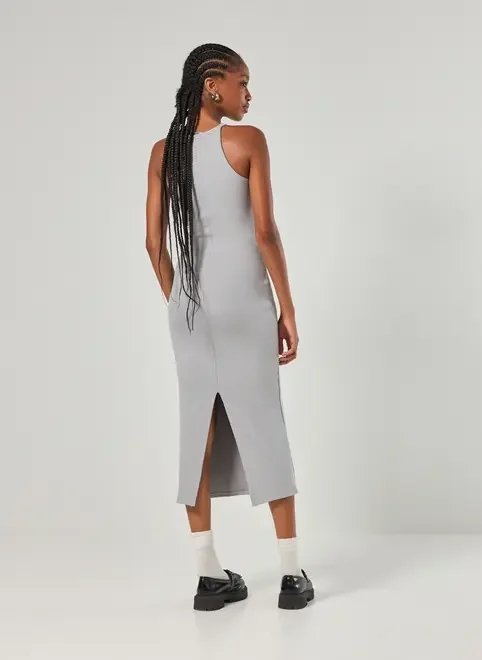 vestido midi halter em malha vestido midi halter em malha