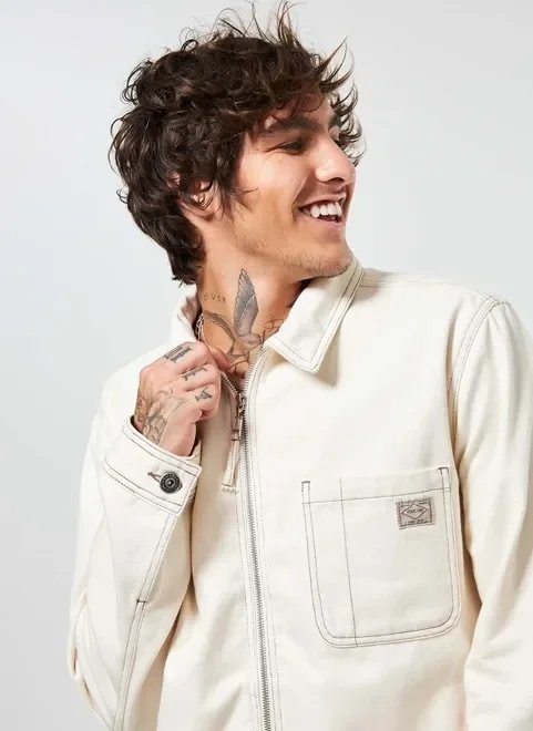 jaqueta sarja off-white costuras contrastantes jaqueta sarja off-white costuras contrastantes