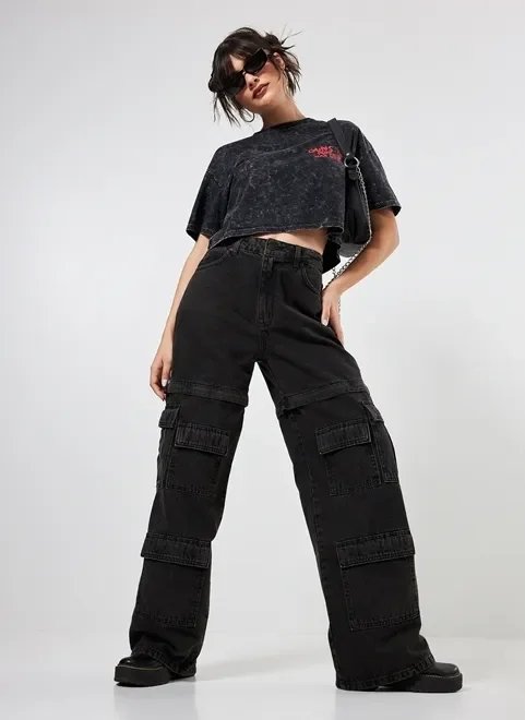 calça wide leg cargo que vira bermuda calça wide leg cargo que vira bermuda