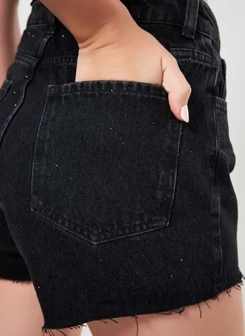 short jeans preto com brilho short jeans preto com brilho